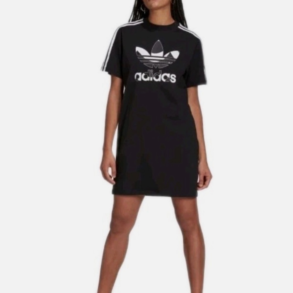 ADIDAS ORIGINALS MARIMEKKO
TREFOIL PRINT INFILL TEE DRESS BLACK Size XL